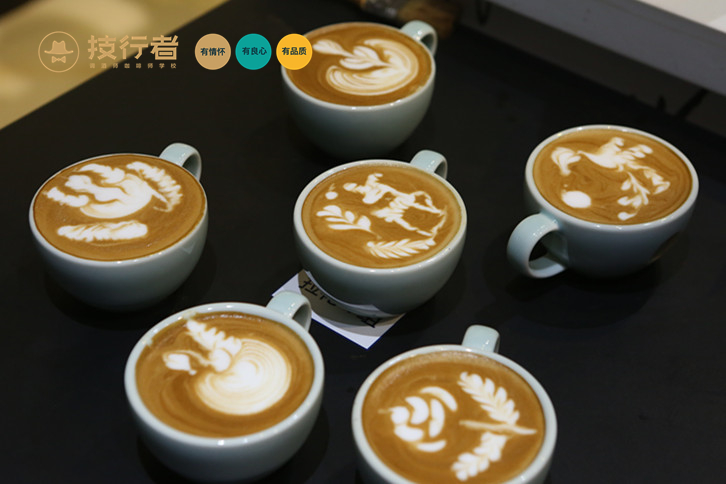 技行者调酒学员作品