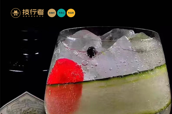 技行者调酒学员作品