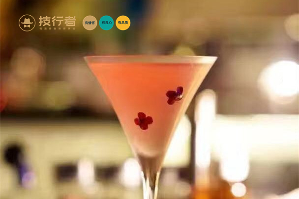 技行者调酒学员作品